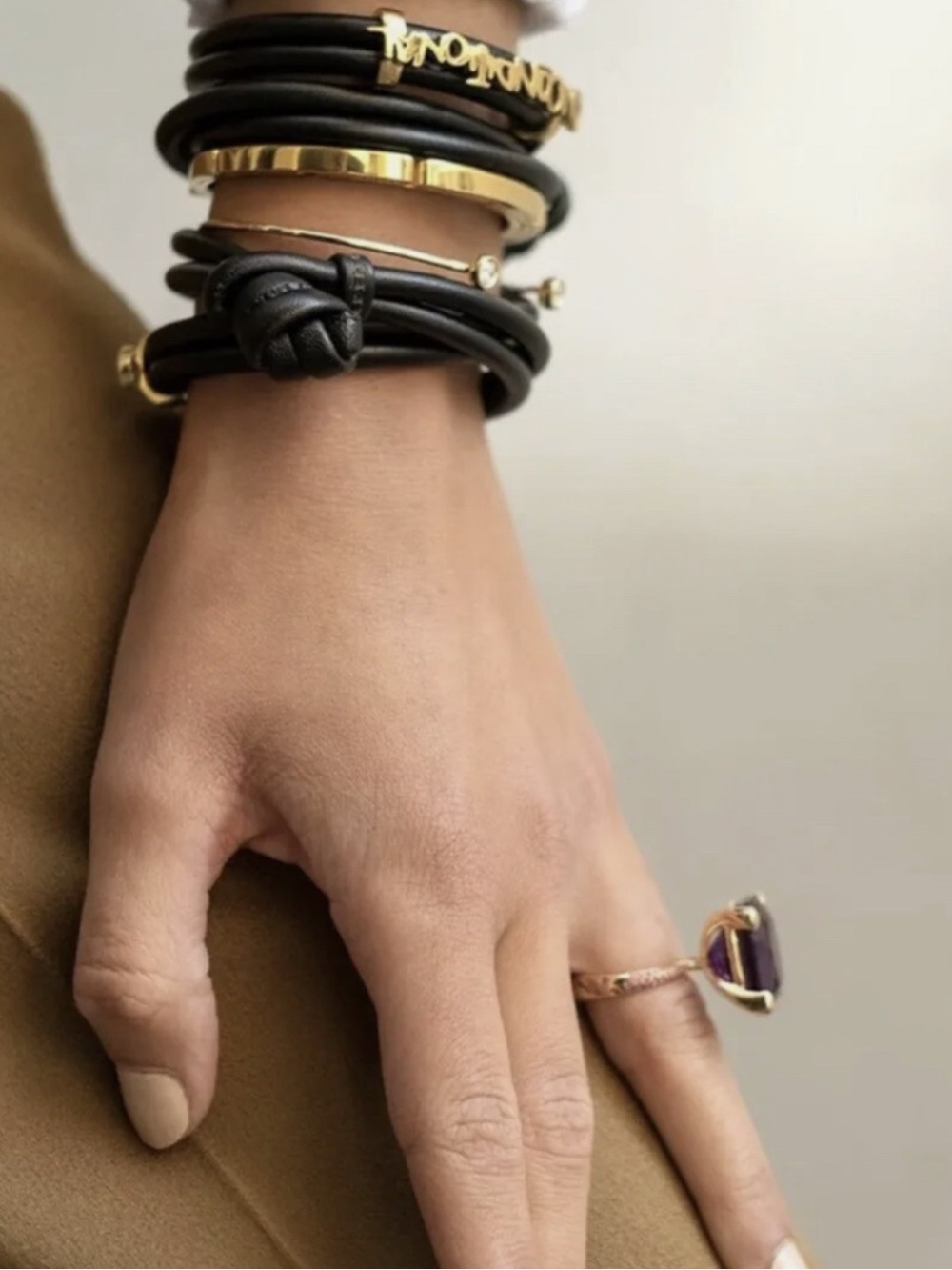 MRSP$250(K.P. ParisMia)1PC Unconditional Bracelet Grafite/GoldP10k/Ot/LuxLeather